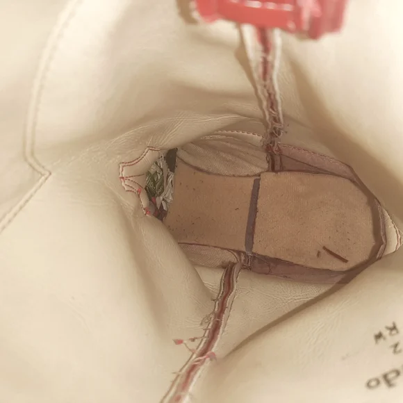 Laredo Red and White Leather Boots - Picture 13 of 13